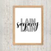 Fotolijstje met het Molukse Gezegde: "Lain sayang lain"