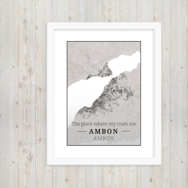 Hoogtekaart Ambon – Luxe Ingelijste Poster (Roots)